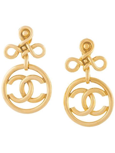 chanel ohrringe creolen|chanel crochet earrings.